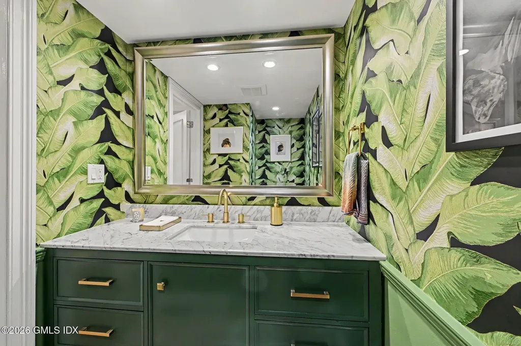 40 Ettl Lane Greenwich CT 06831