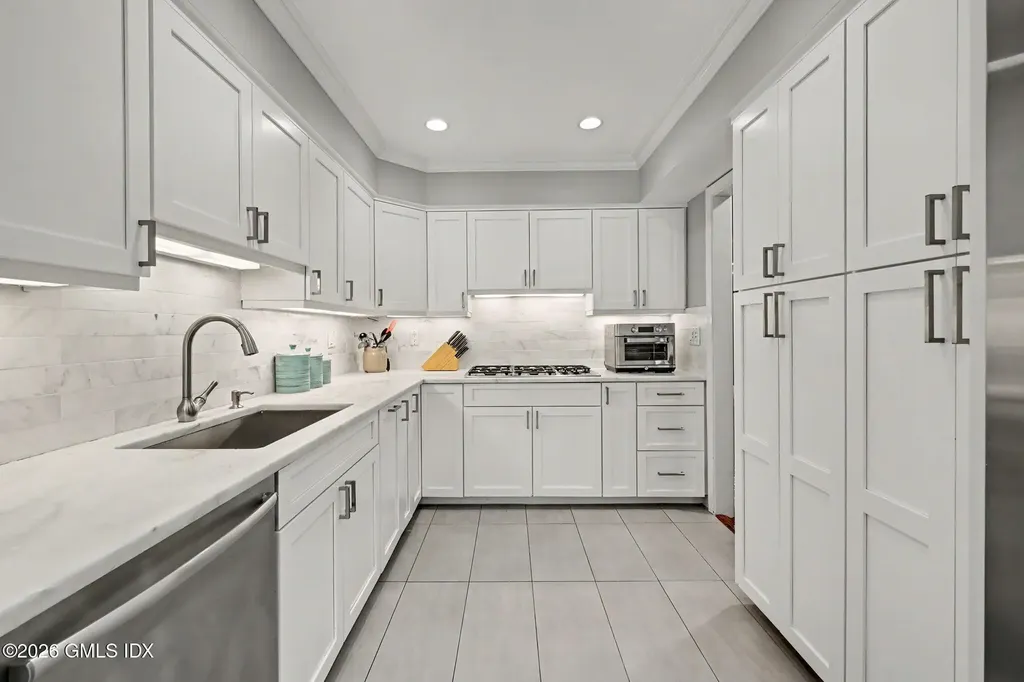 40 Ettl Lane Greenwich CT 06831