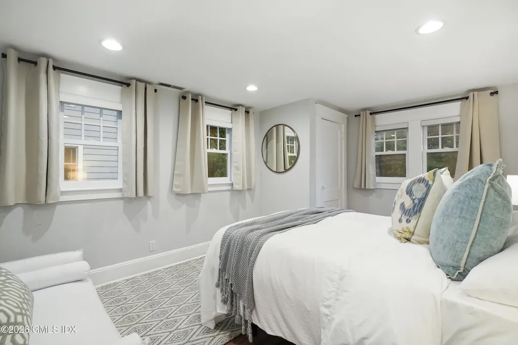 49 Riverside Avenue Riverside CT 06878