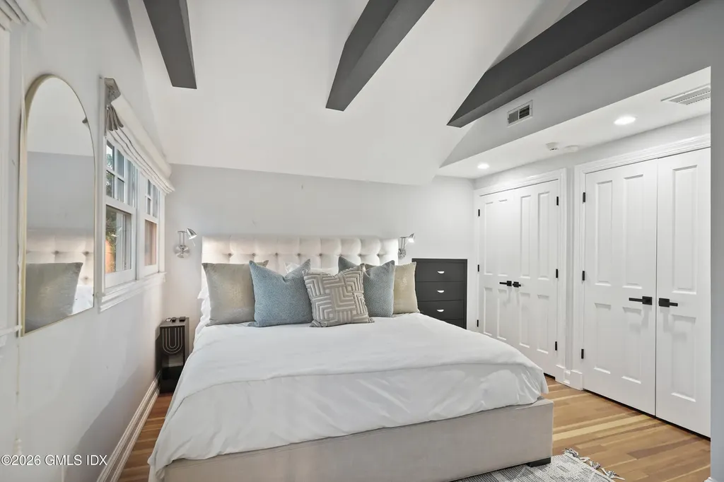 49 Riverside Avenue Riverside CT 06878