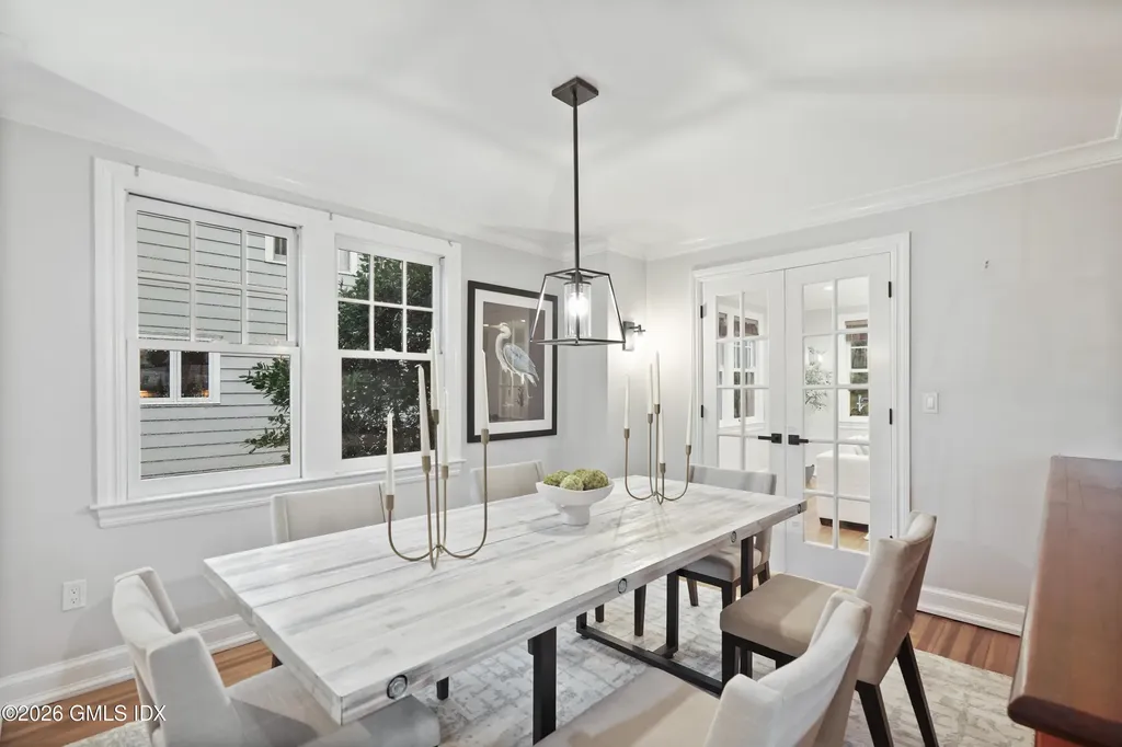 49 Riverside Avenue Riverside CT 06878