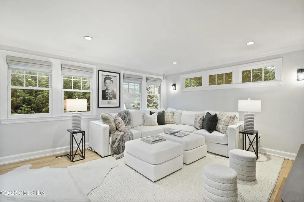 49 Riverside Avenue Riverside CT 06878