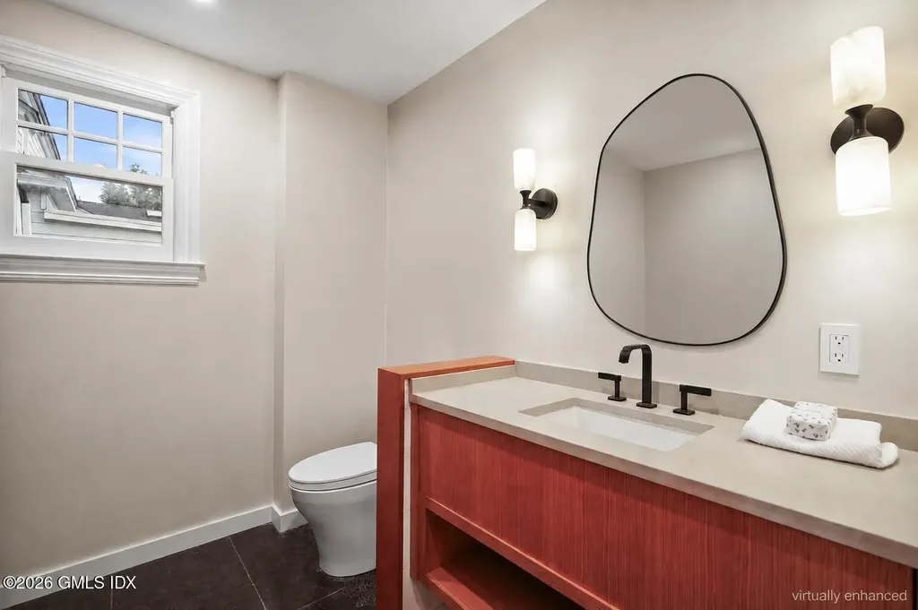 49 Riverside Avenue Riverside CT 06878