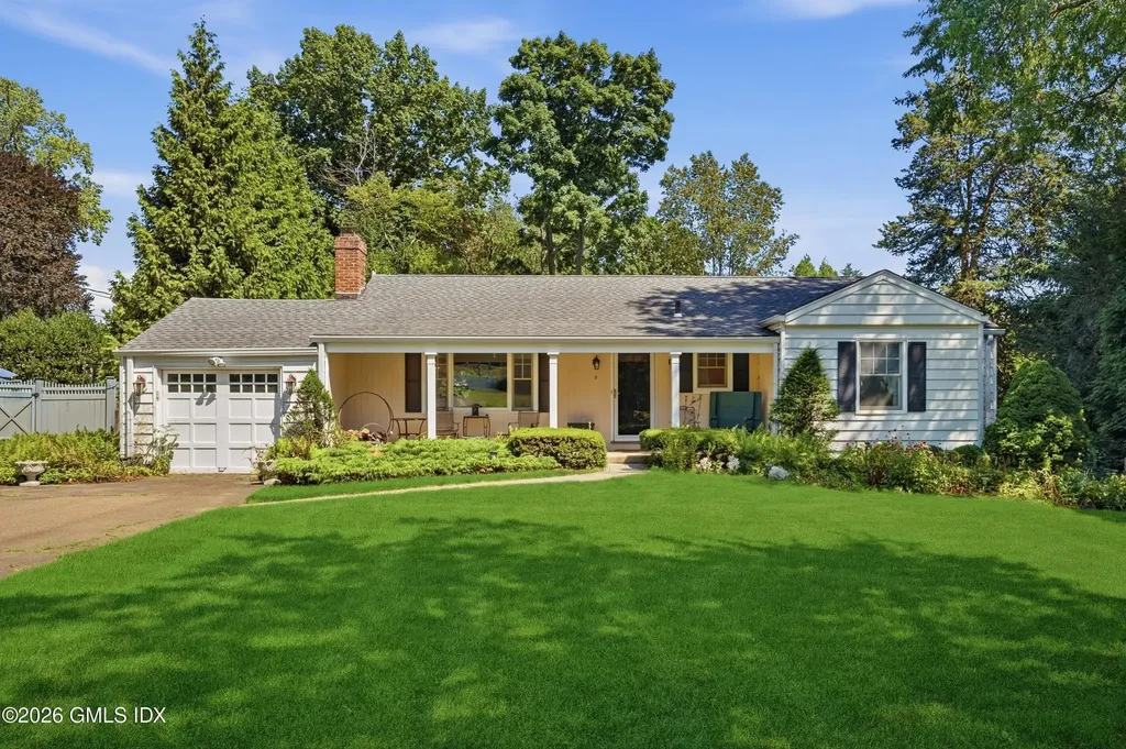 5 Old Wagon Road Old Greenwich CT 06870