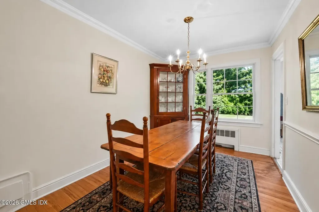 5 Old Wagon Road Old Greenwich CT 06870