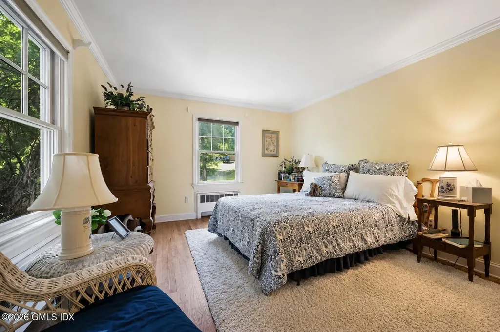 5 Old Wagon Road Old Greenwich CT 06870