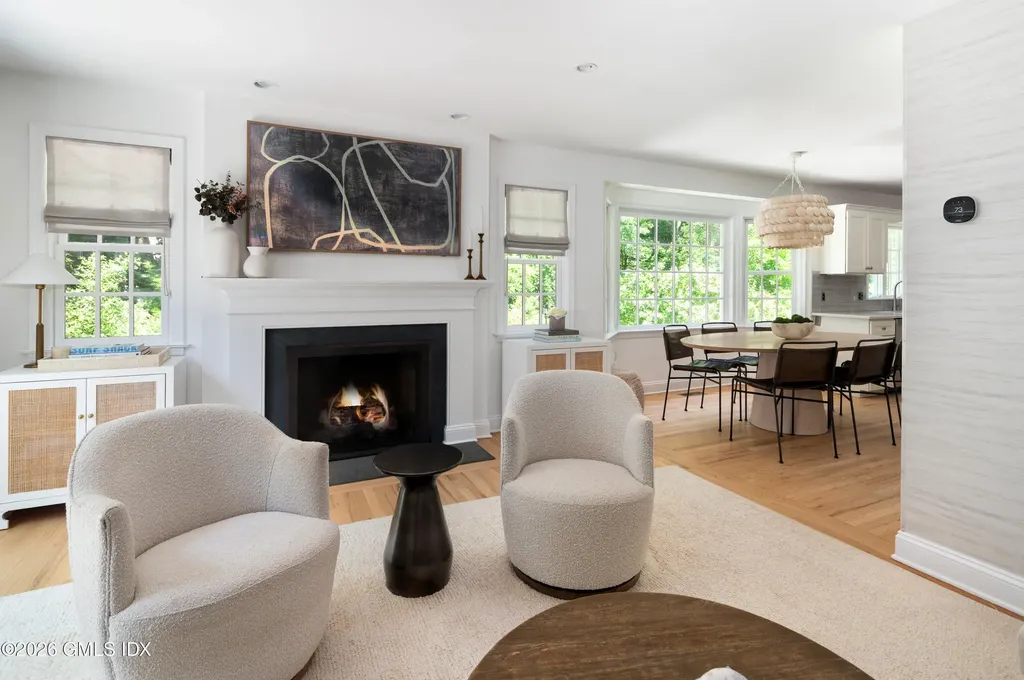 31 N Hawthorne Street Greenwich CT 06831