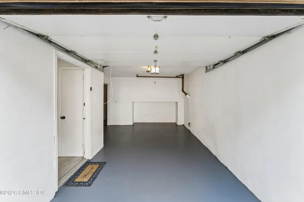 12 Camelot Drive Norwalk CT 06850