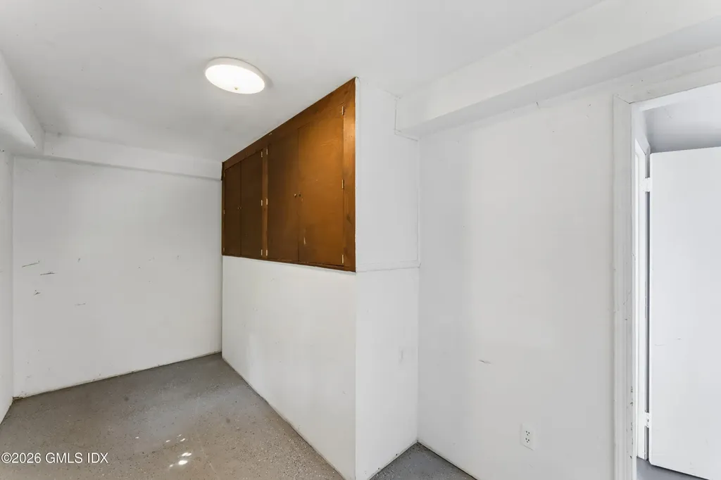 12 Camelot Drive Norwalk CT 06850