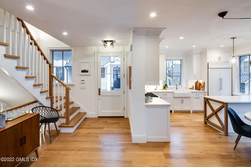 25 Woodland Drive Greenwich CT 06830