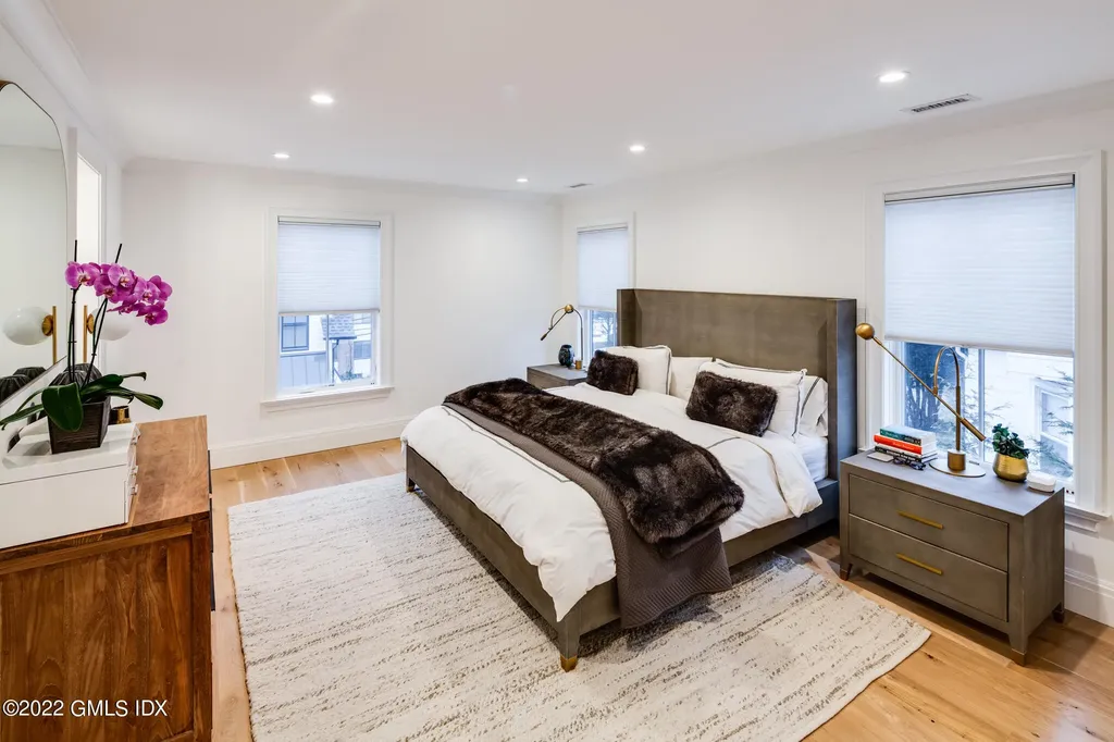 25 Woodland Drive Greenwich CT 06830