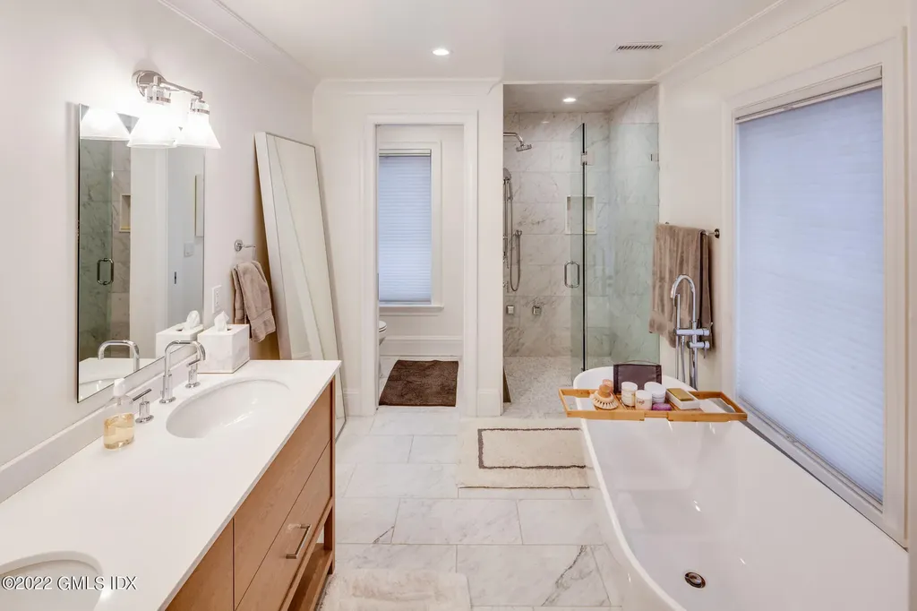 25 Woodland Drive Greenwich CT 06830