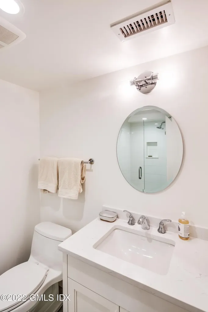 25 Woodland Drive Greenwich CT 06830