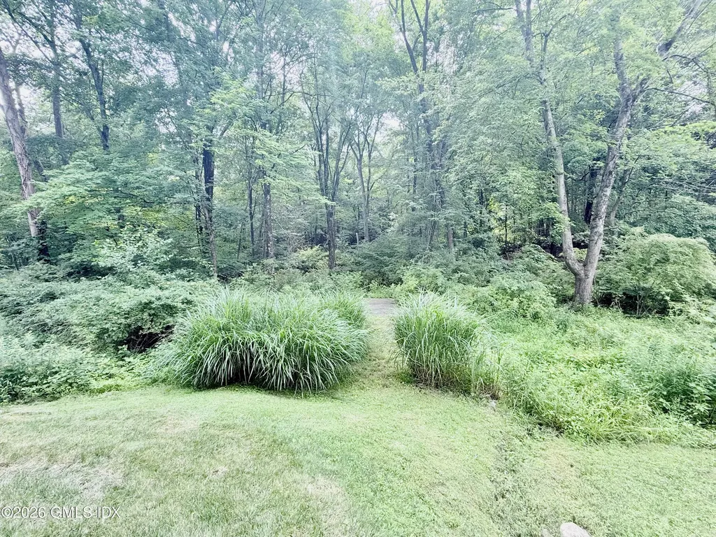 0 Doverton Drive, Lot 2 Greenwich CT 06830