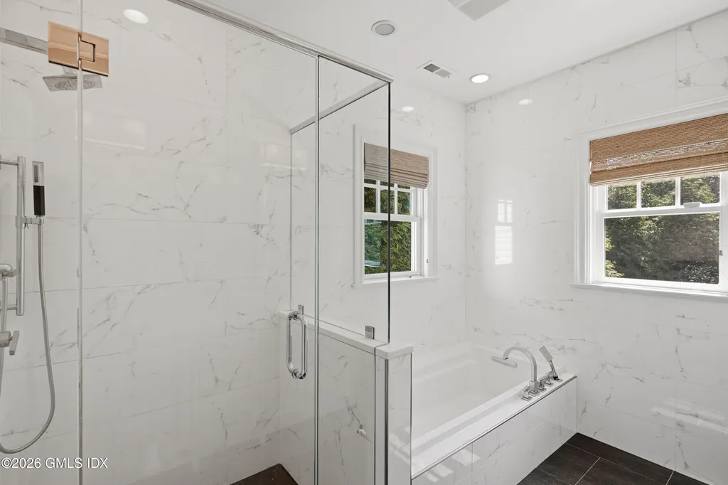 23 Riverside Lane Riverside CT 06878