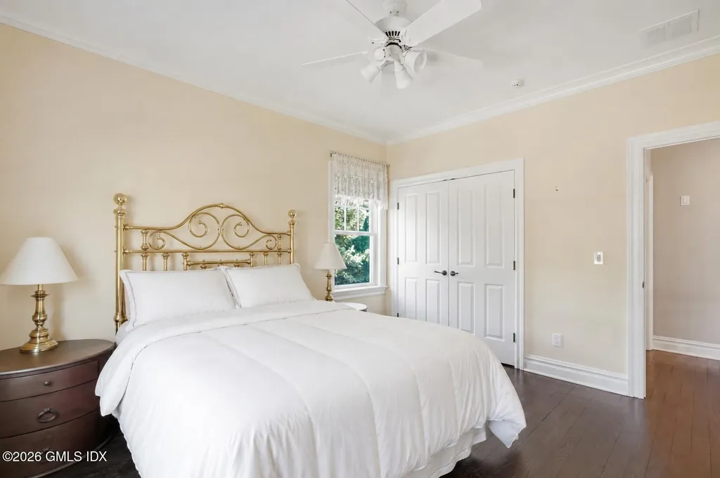 23 Riverside Lane Riverside CT 06878