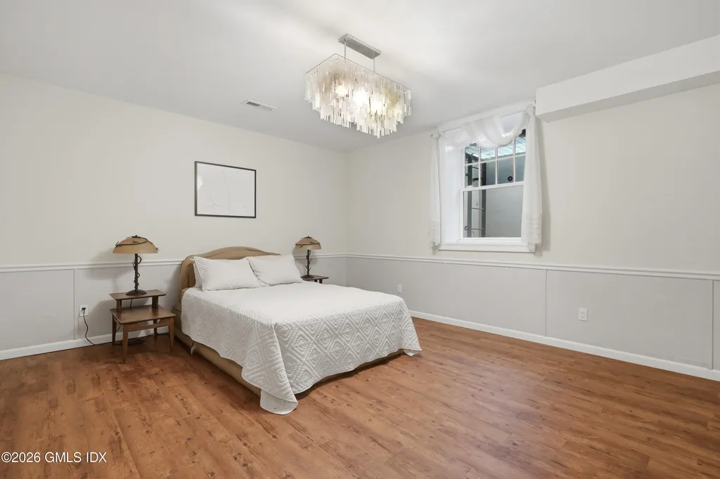 23 Riverside Lane Riverside CT 06878