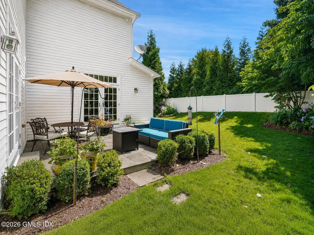 23 Riverside Lane Riverside CT 06878