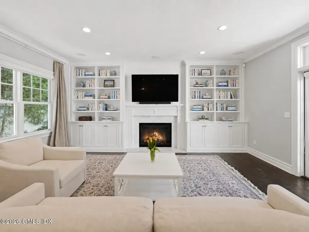 23 Riverside Lane Riverside CT 06878