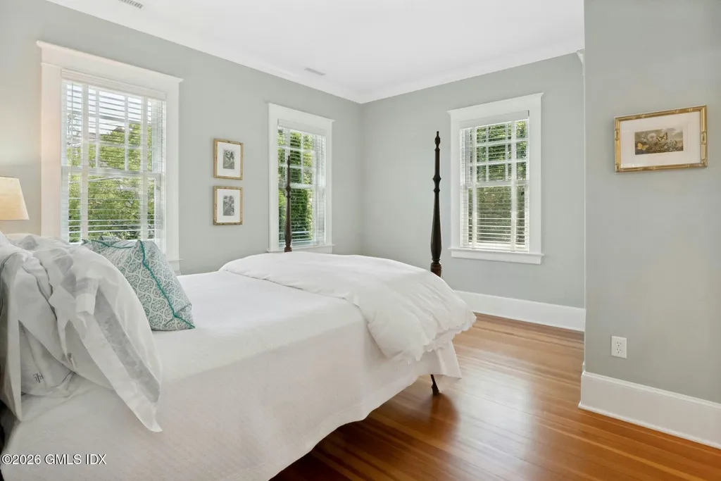 52 Chesterfield Road Stamford CT 06902