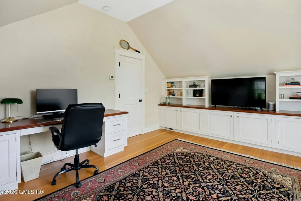 52 Chesterfield Road Stamford CT 06902