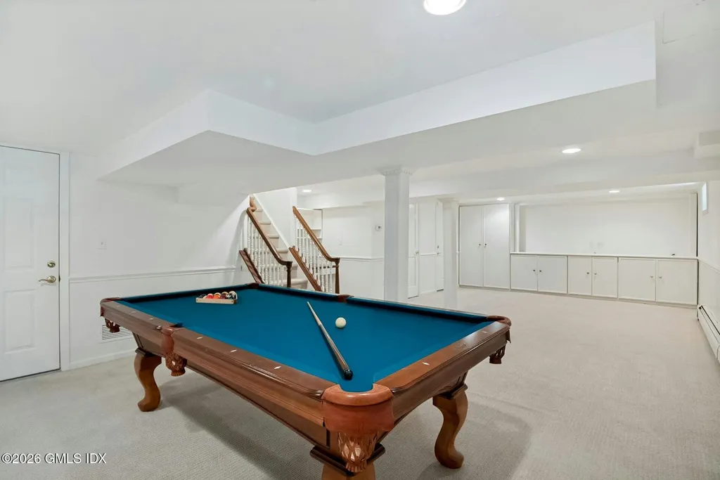 52 Chesterfield Road Stamford CT 06902