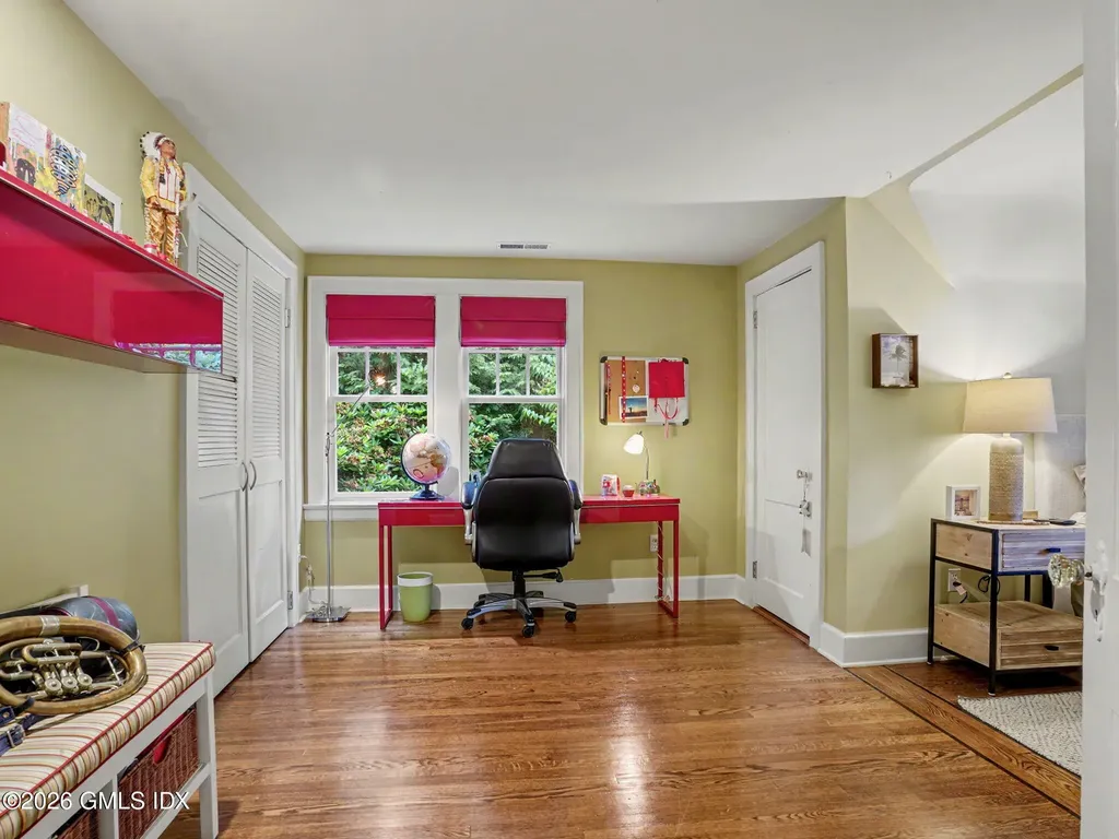 46 Valleywood Road Greenwich CT 06830