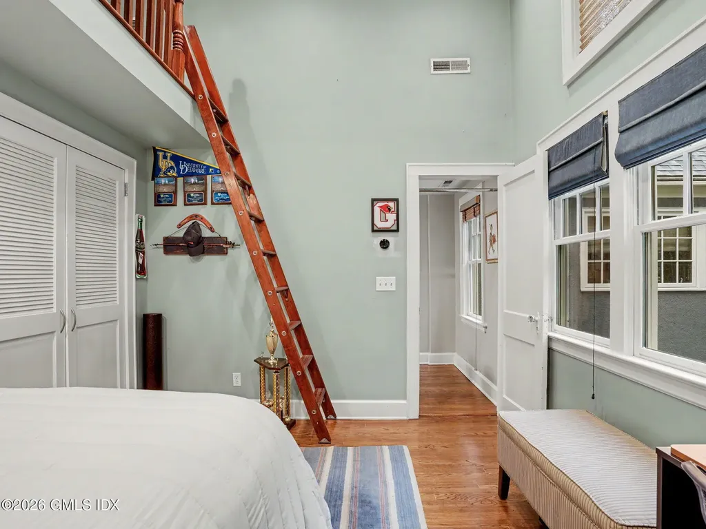 46 Valleywood Road Greenwich CT 06830