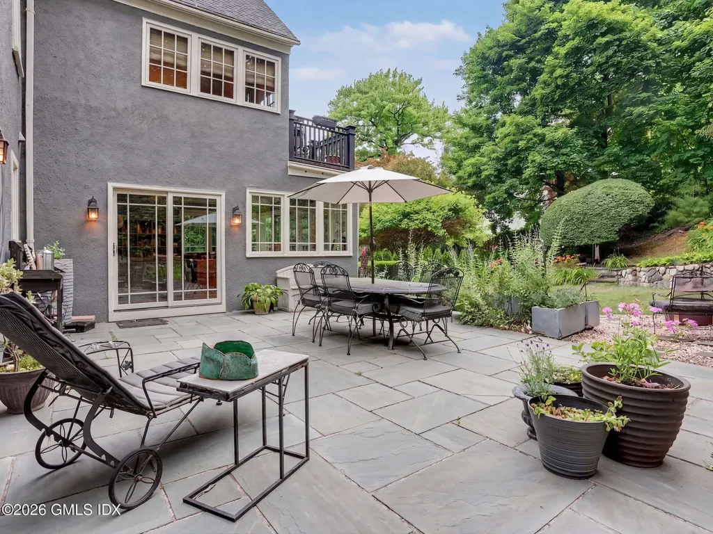 46 Valleywood Road Greenwich CT 06830