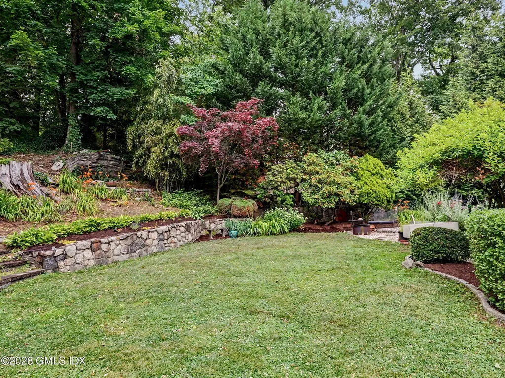46 Valleywood Road Greenwich CT 06830