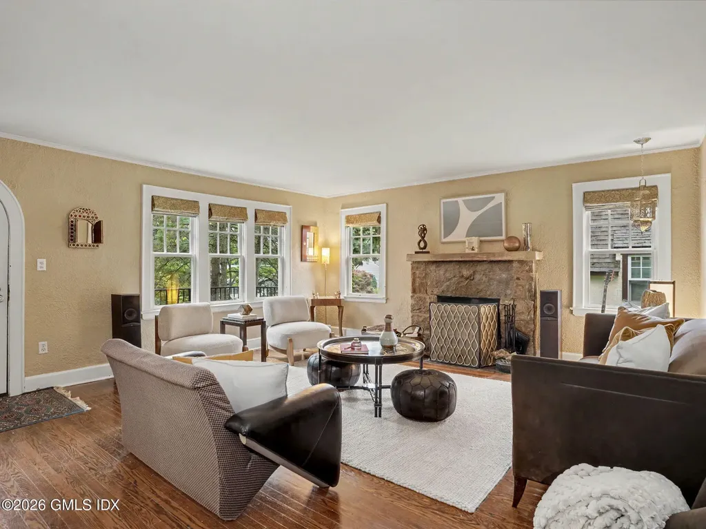 46 Valleywood Road Greenwich CT 06830