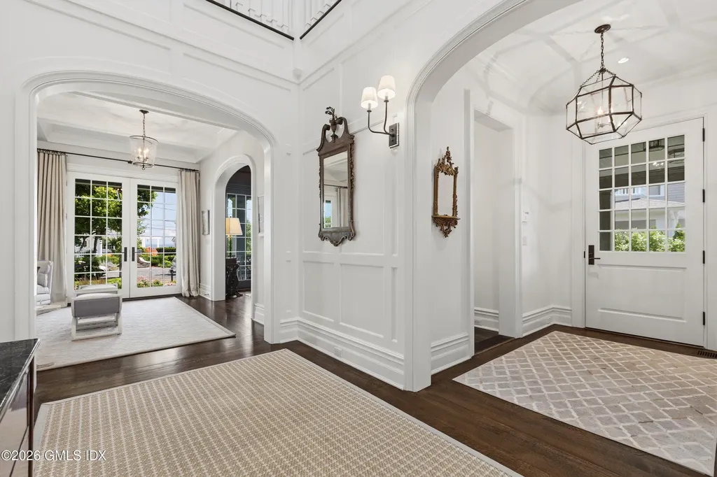 203 Shore Road Old Greenwich CT 06870