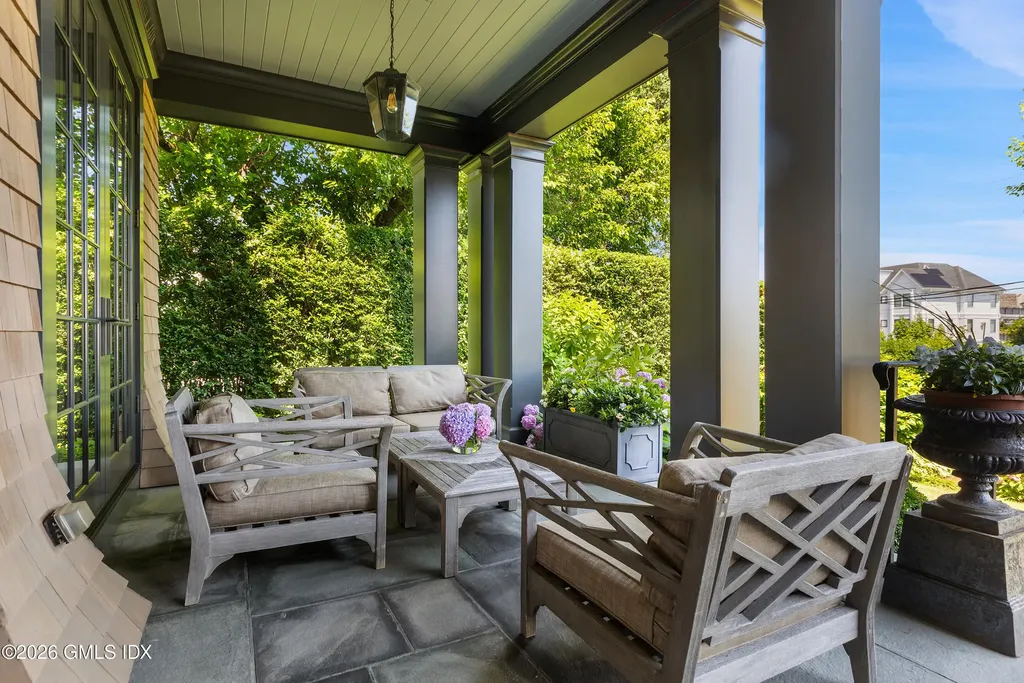 203 Shore Road Old Greenwich CT 06870