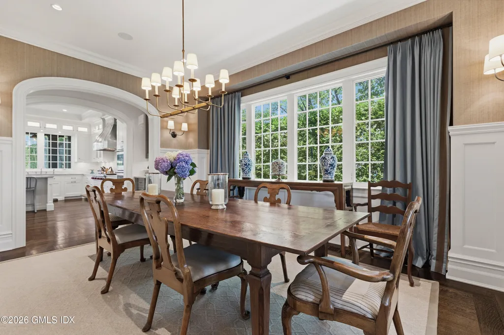 203 Shore Road Old Greenwich CT 06870