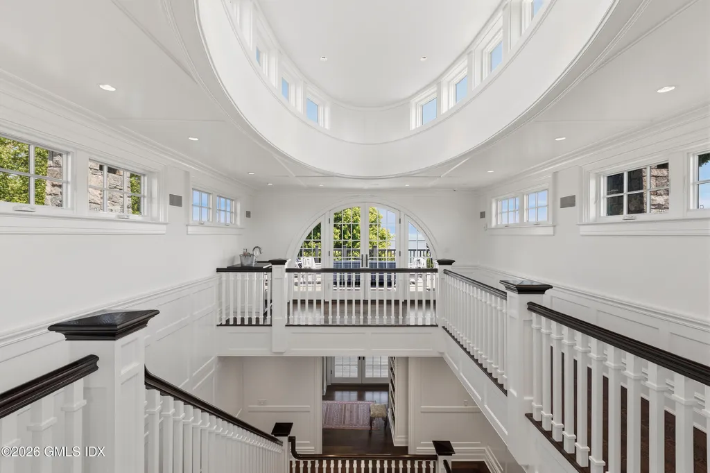 203 Shore Road Old Greenwich CT 06870