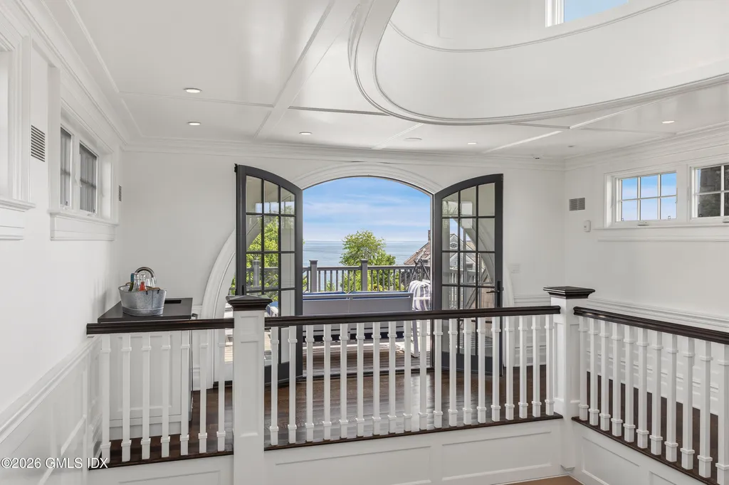 203 Shore Road Old Greenwich CT 06870