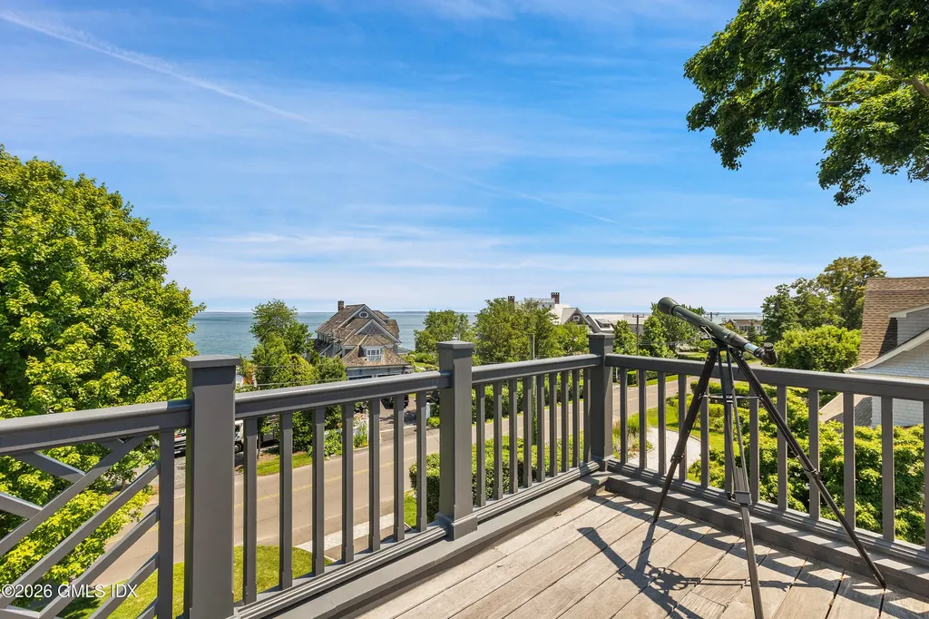 203 Shore Road Old Greenwich CT 06870