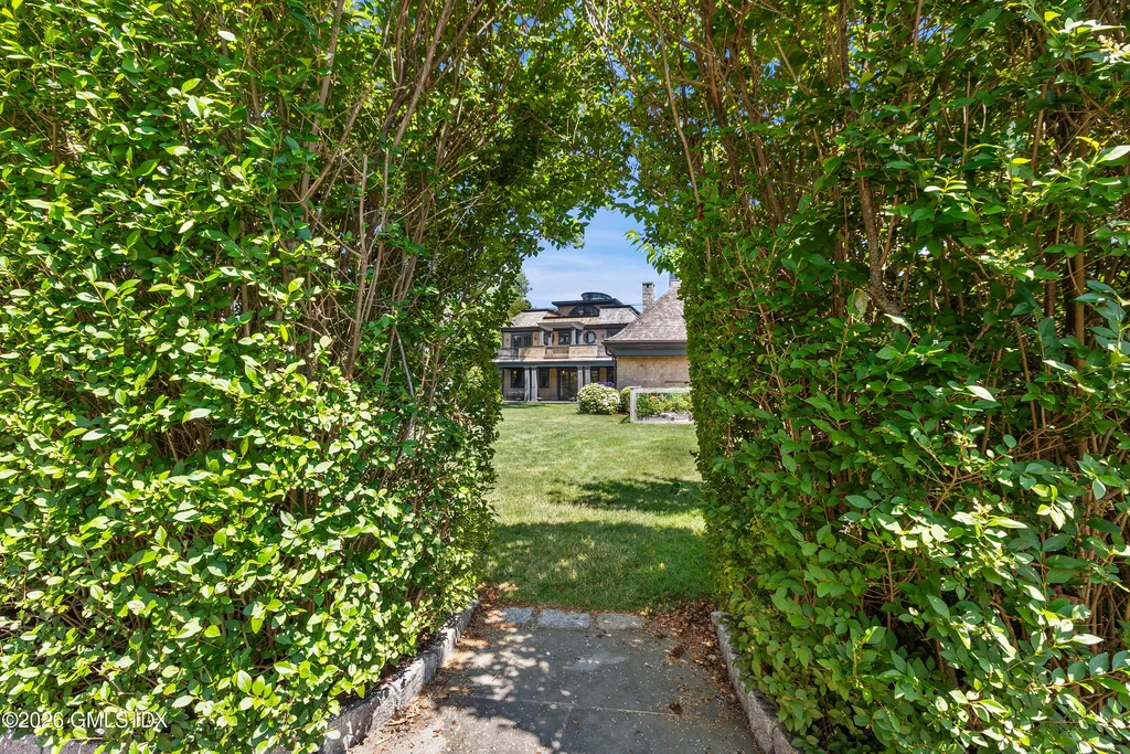 203 Shore Road Old Greenwich CT 06870