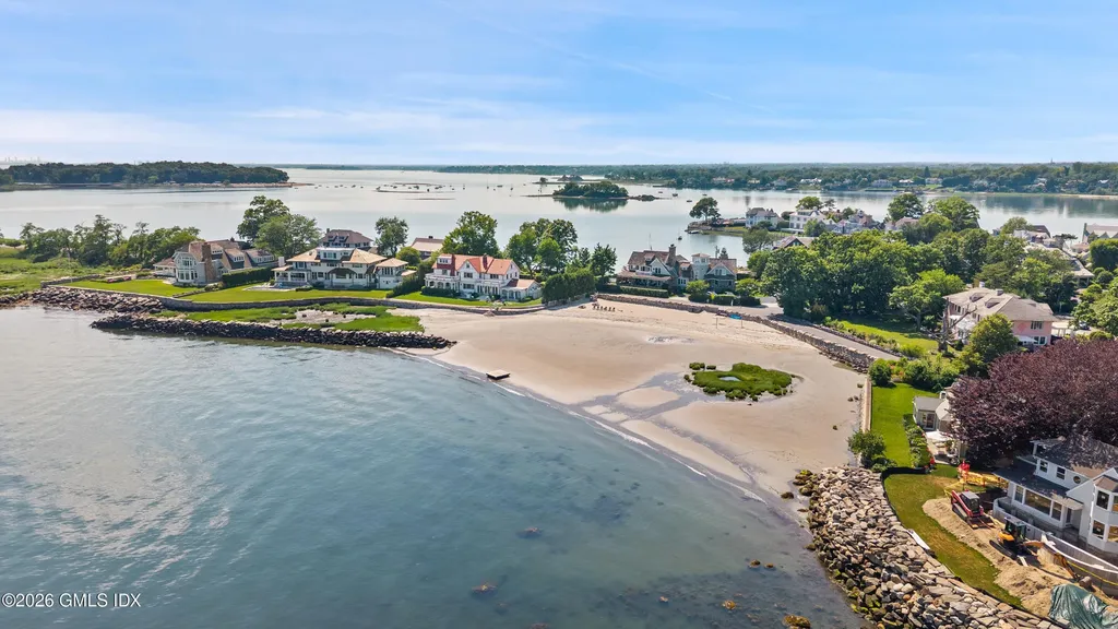 203 Shore Road Old Greenwich CT 06870