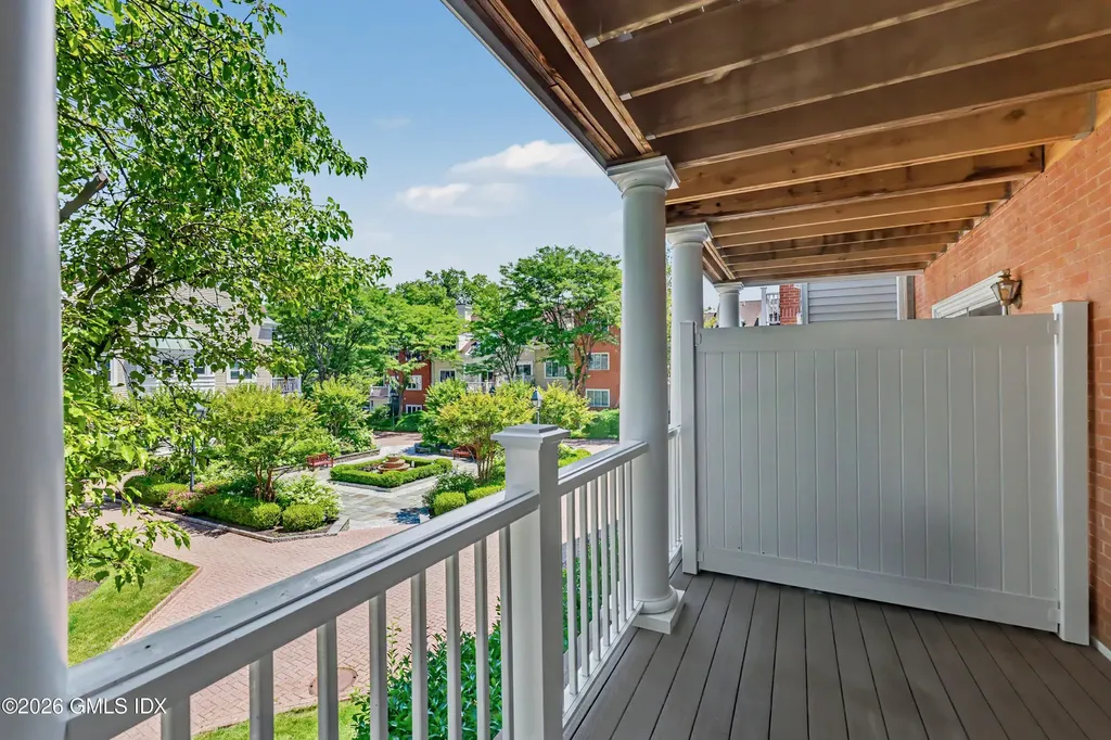 51 Forest Avenue Old Greenwich CT 06870