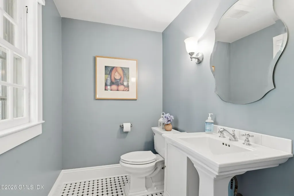 128 Weaver Street Greenwich CT 06831