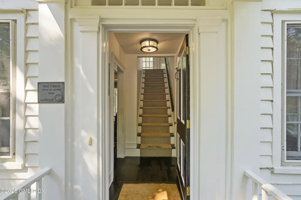 128 Weaver Street Greenwich CT 06831