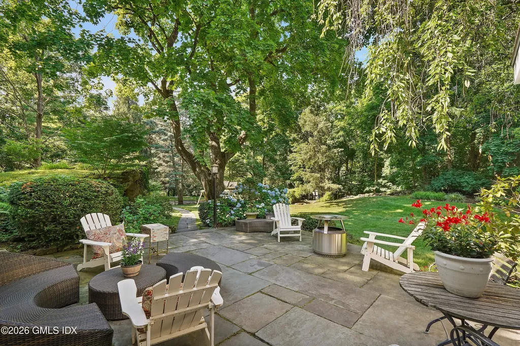 128 Weaver Street Greenwich CT 06831
