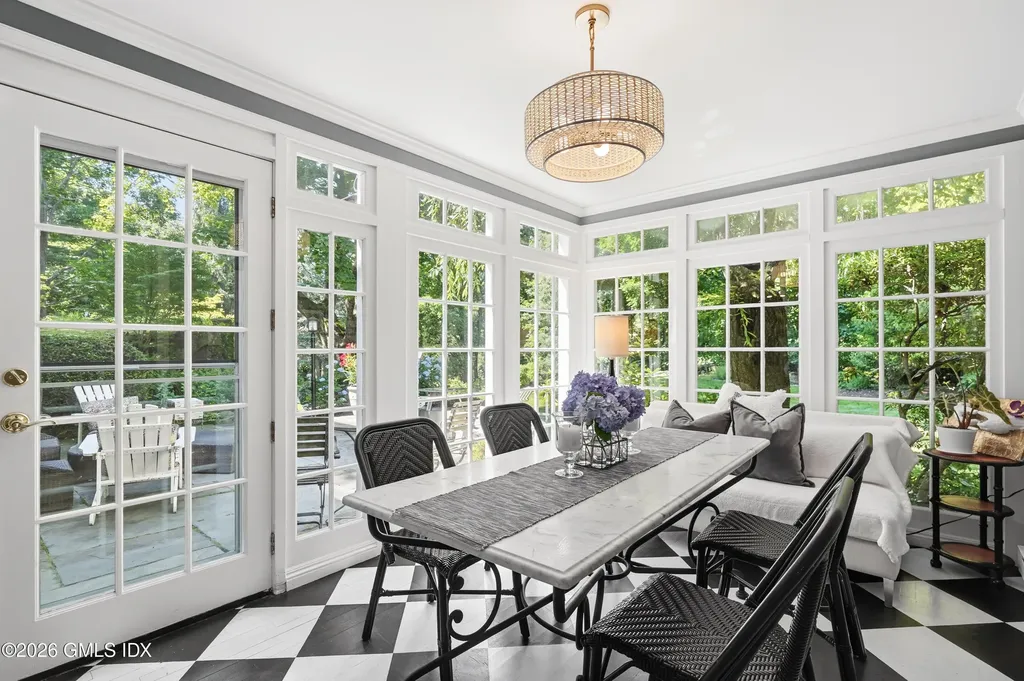 128 Weaver Street Greenwich CT 06831