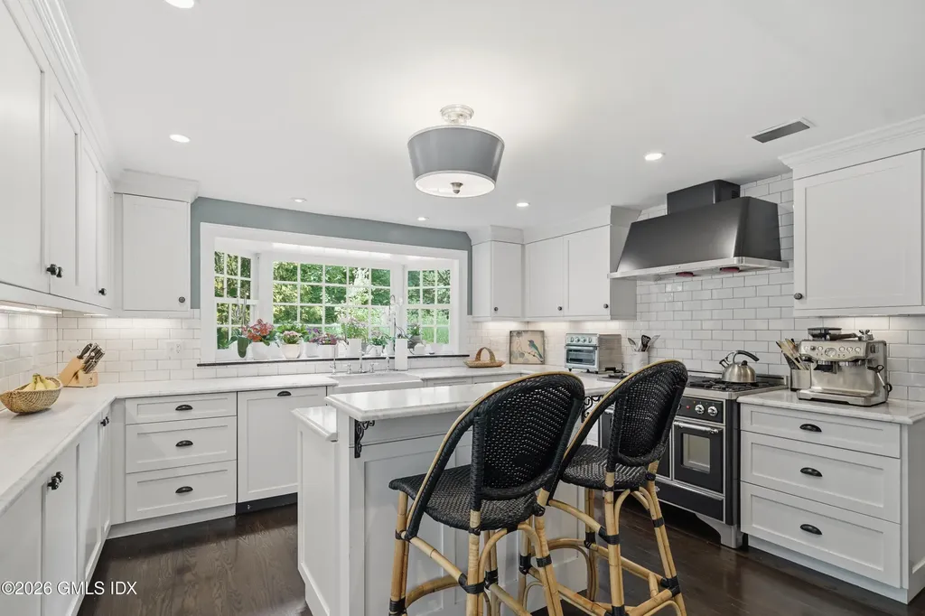 128 Weaver Street Greenwich CT 06831