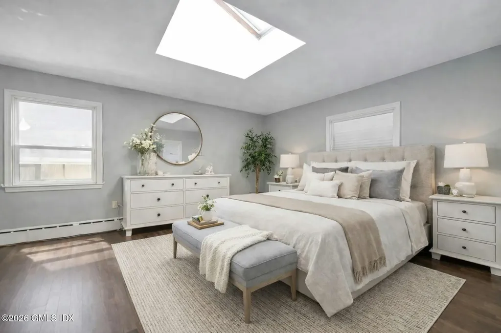 52 Center Drive Old Greenwich CT 06870