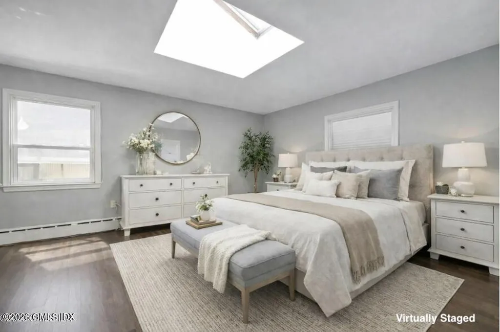 52 Center Drive Old Greenwich CT 06870
