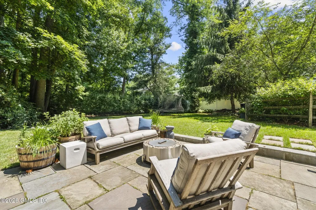 35 Welwyn Road Riverside CT 06878