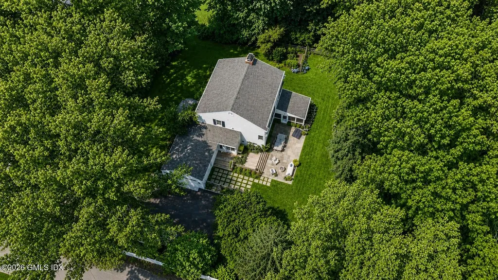 35 Welwyn Road Riverside CT 06878