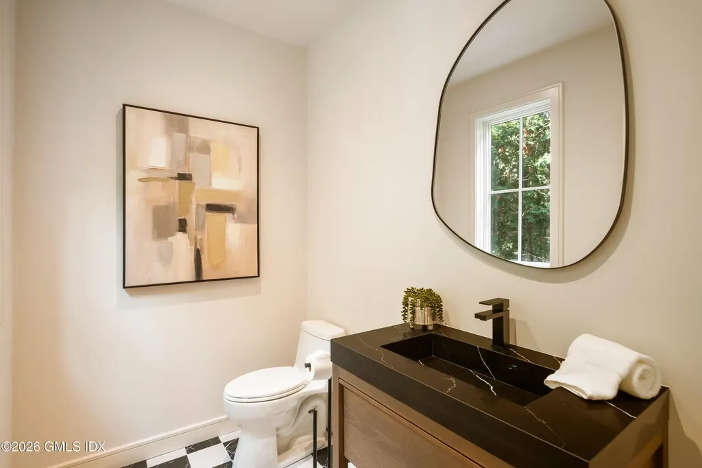 58 Halsey Drive Old Greenwich CT 06870